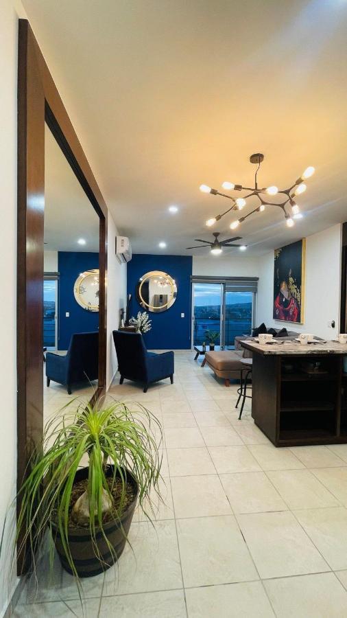 Centrico Vista Al Mar Con Alberca 2br Apartamento Cabo San Lucas