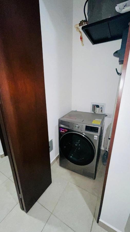 Centrico Vista Al Mar Con Alberca 2br Apartamento *